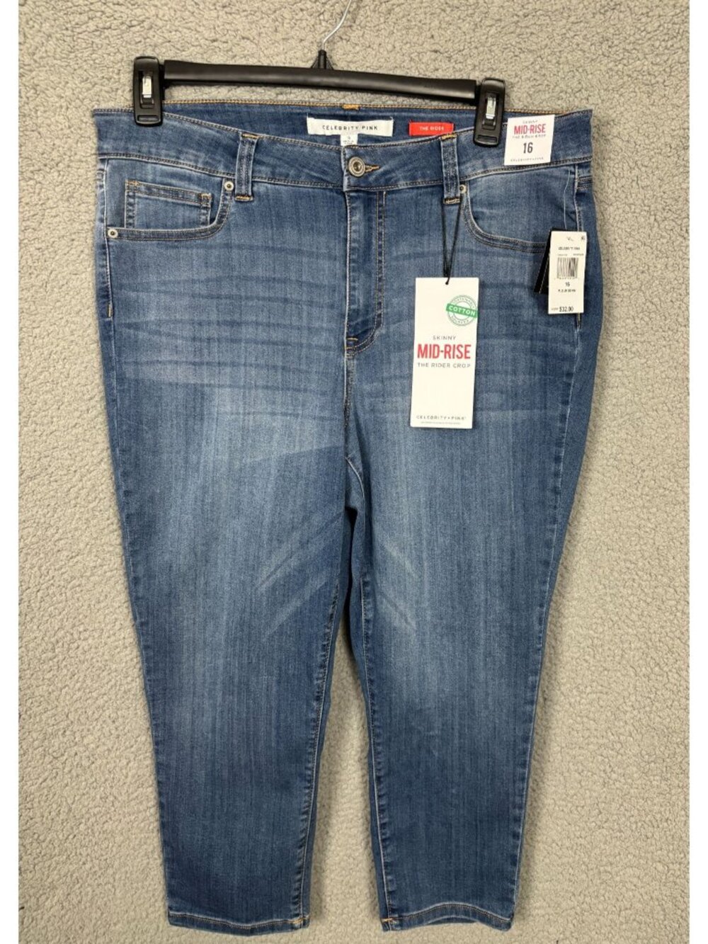 Celebrity Pink Women's Trendy Plus Size Cropped Skinny Jeans Blue Size 16 NWT's.